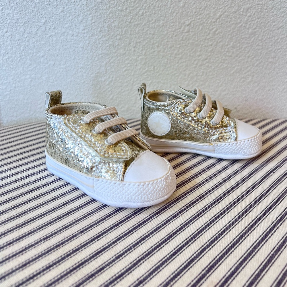 Baby Converse Chuck Taylor All Star Crib Shoes Champagne Gold Glitter Size 1